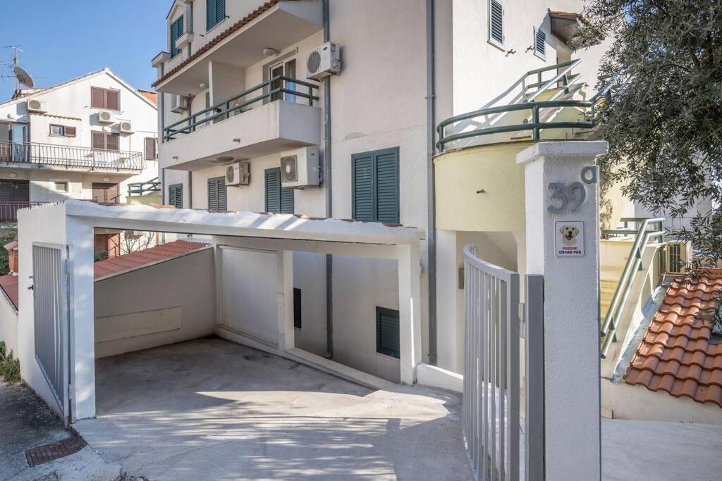 Luxury Martinis With Pool Apartament *