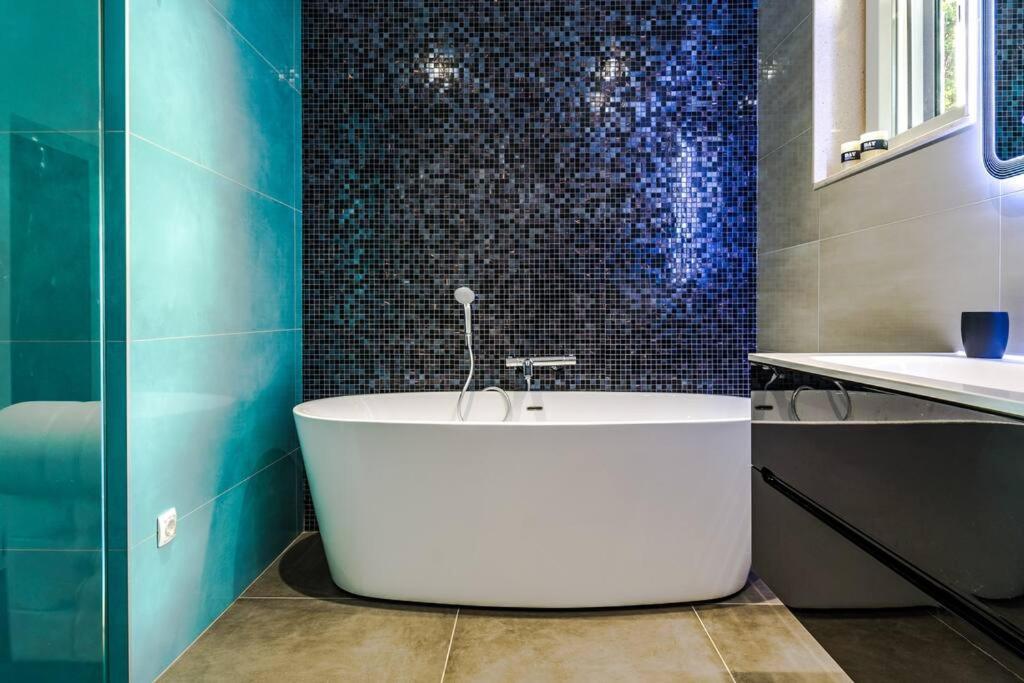 Luxury Martinis With Pool Apartament Split