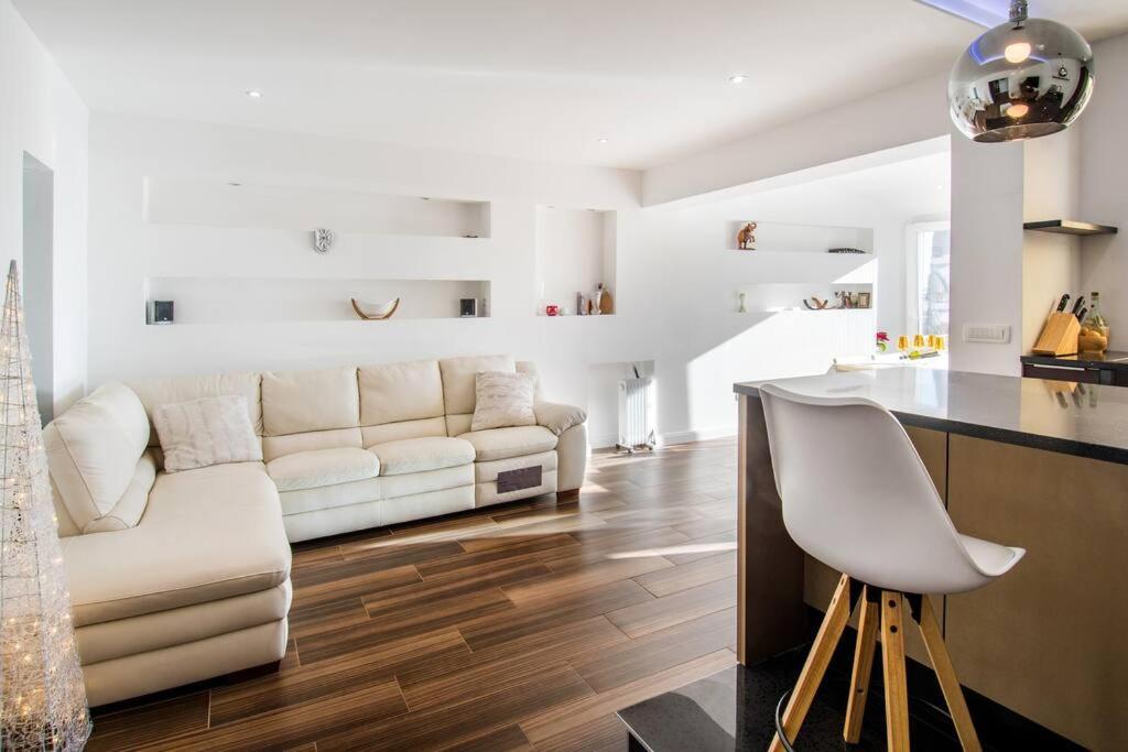 Luxury Martinis With Pool Apartament Split